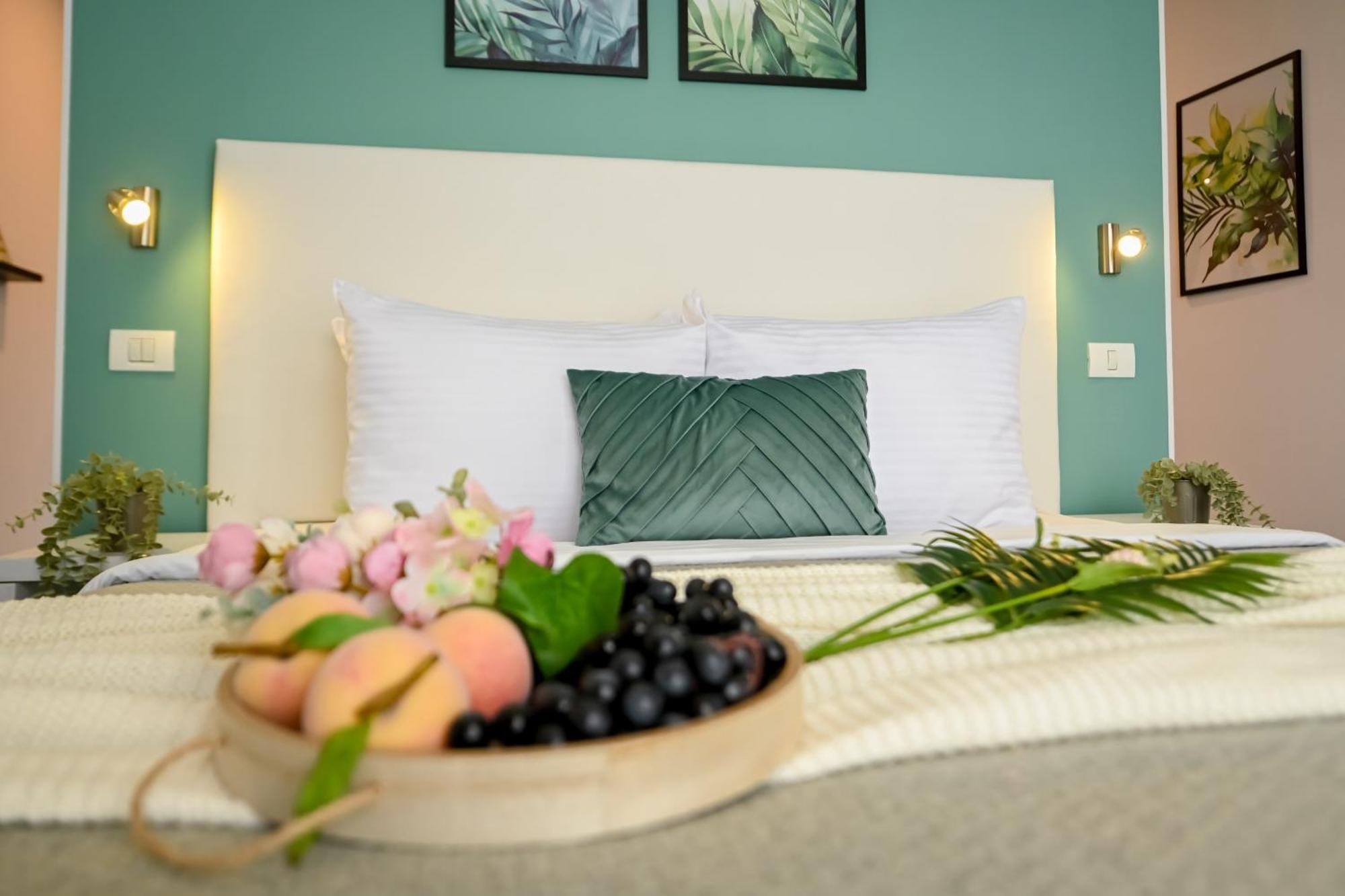 Urban Paradise - Modern Central Accommodation Bükreş Dış mekan fotoğraf